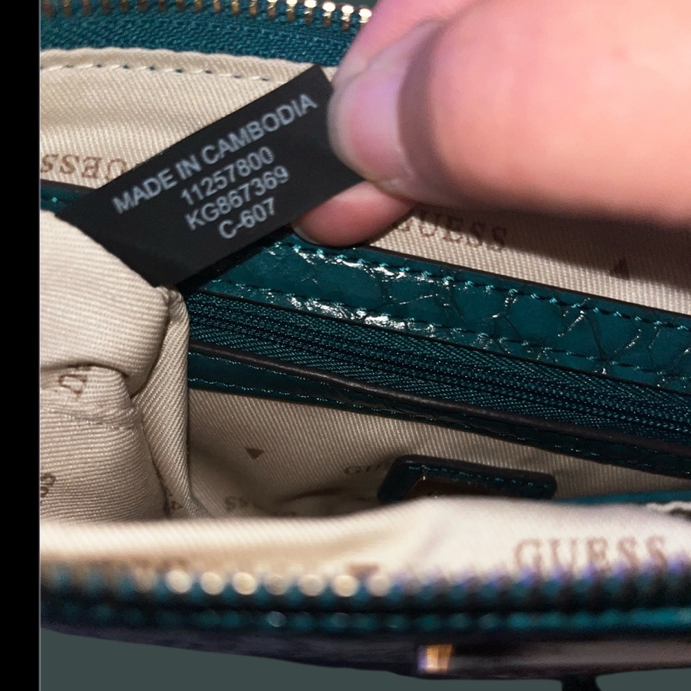 Guess Moon Light Small Python Wristlet Clutch Cro… - image 8